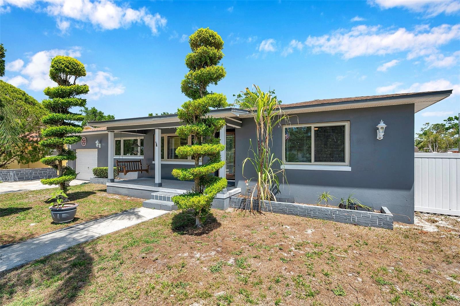 Image 7 of 62 For 936 Alcazar Way S