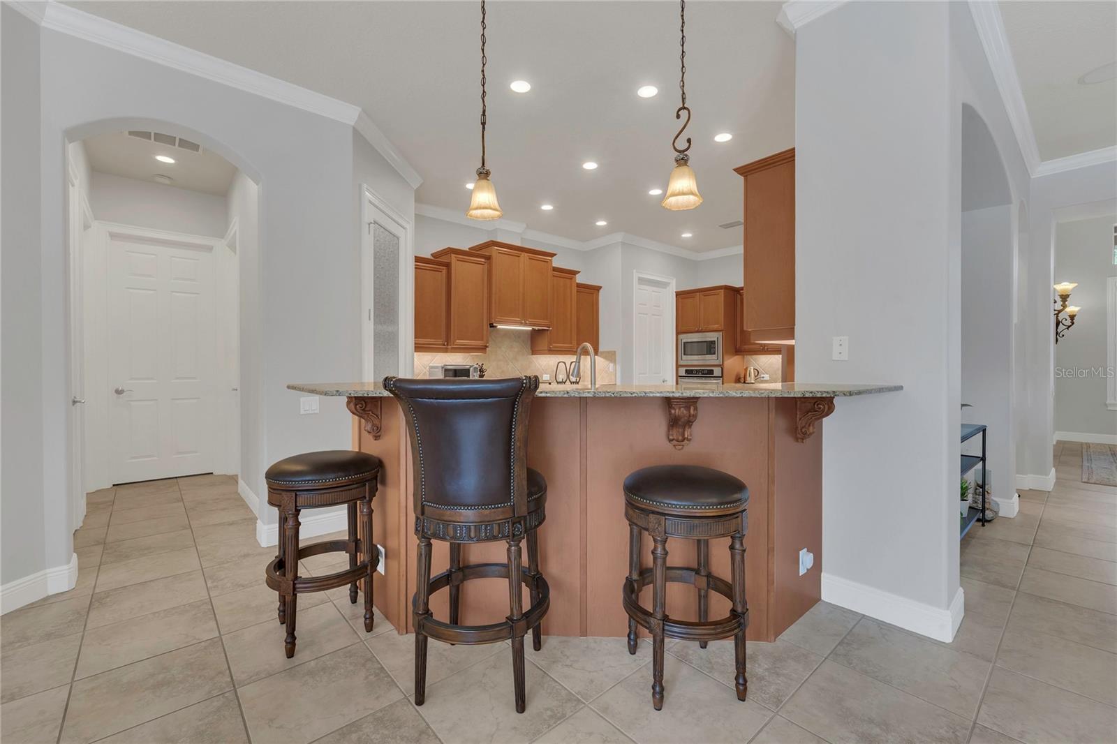 Image 14 of 62 For 20632 Broadwater Drive