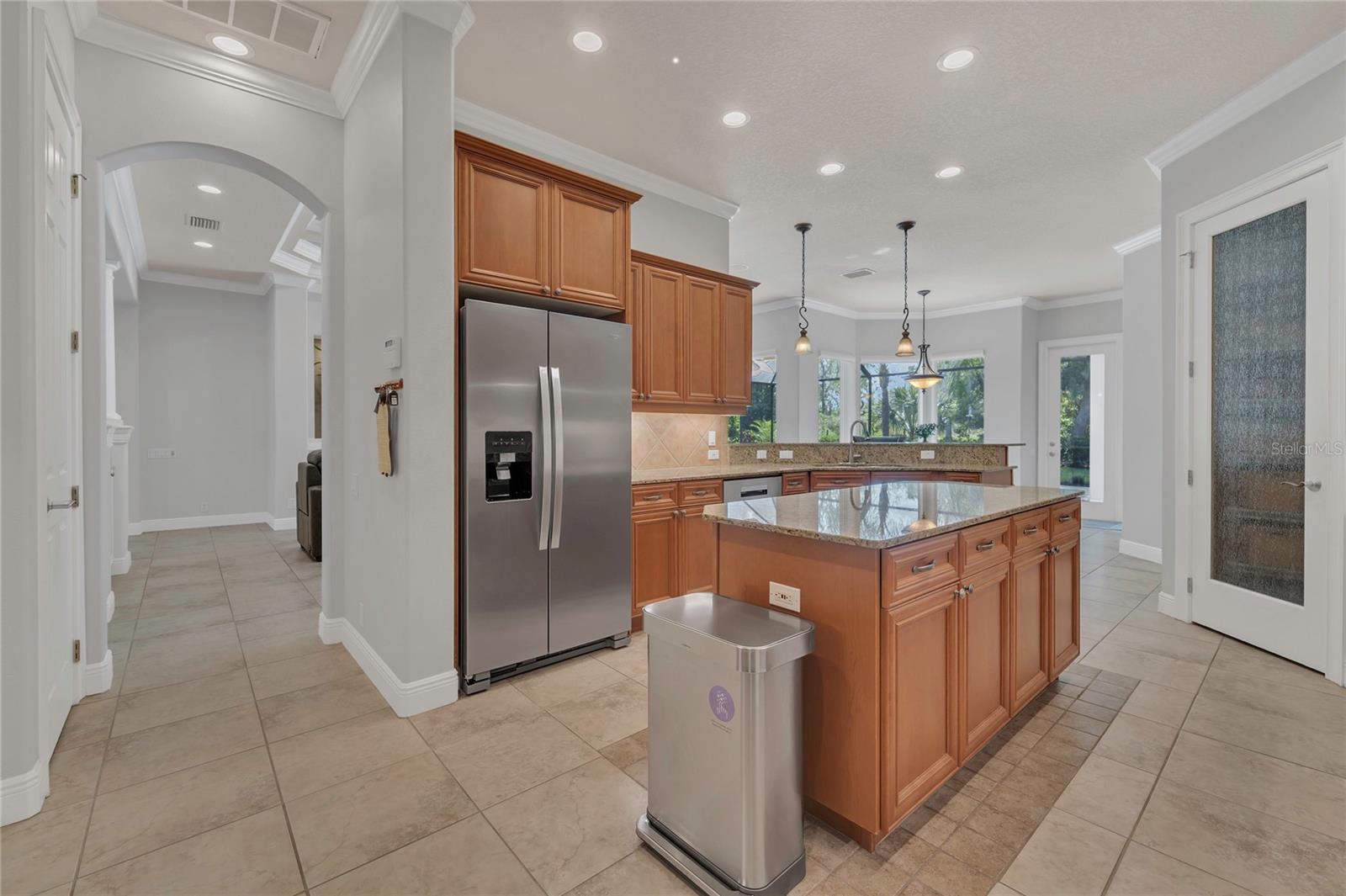 Image 18 of 62 For 20632 Broadwater Drive