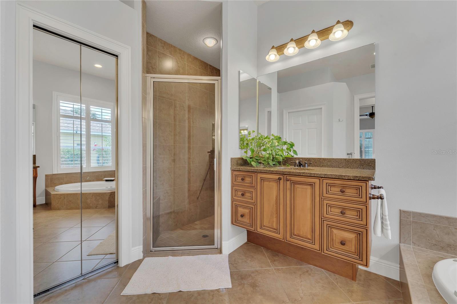Image 24 of 62 For 20632 Broadwater Drive