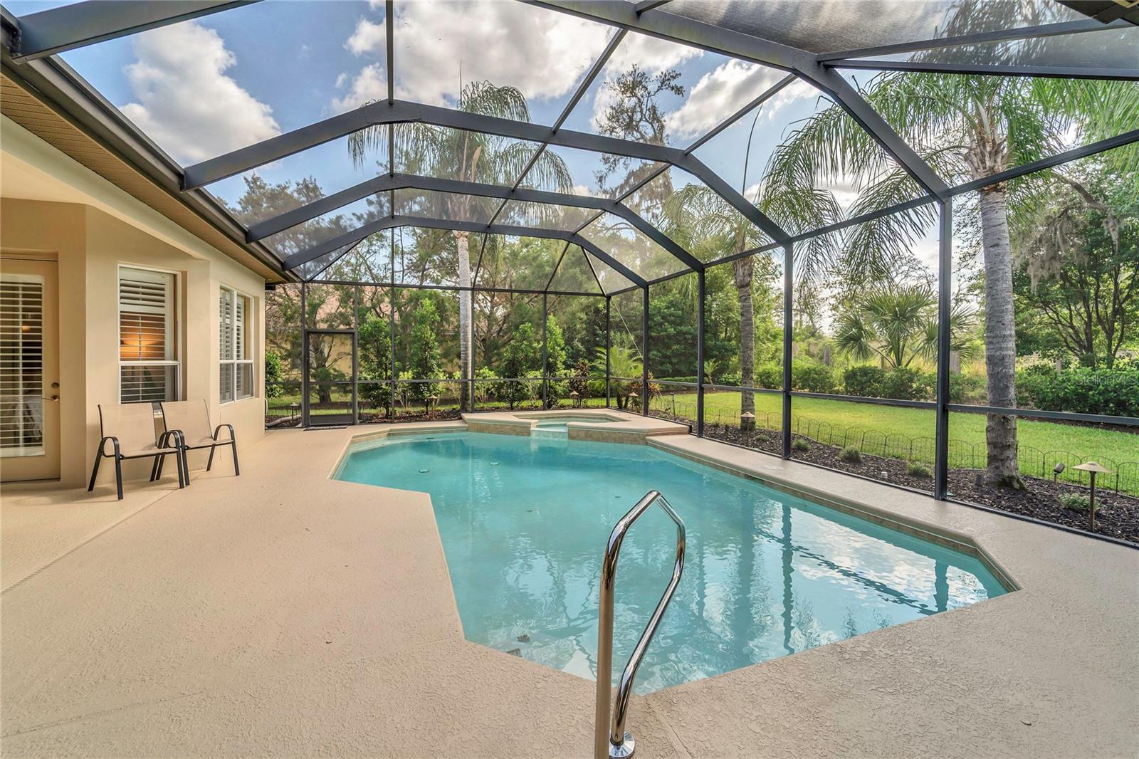 Image 36 of 62 For 20632 Broadwater Drive