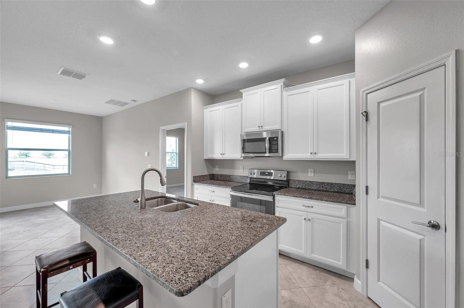 Image 20 of 34 For 11412 Freshwater Ridge Drive