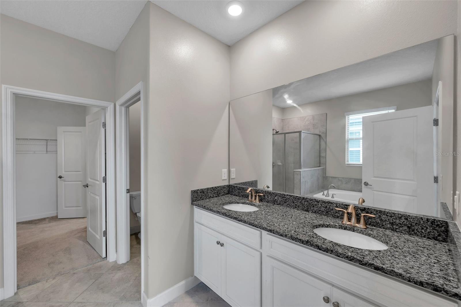 Image 21 of 34 For 11412 Freshwater Ridge Drive