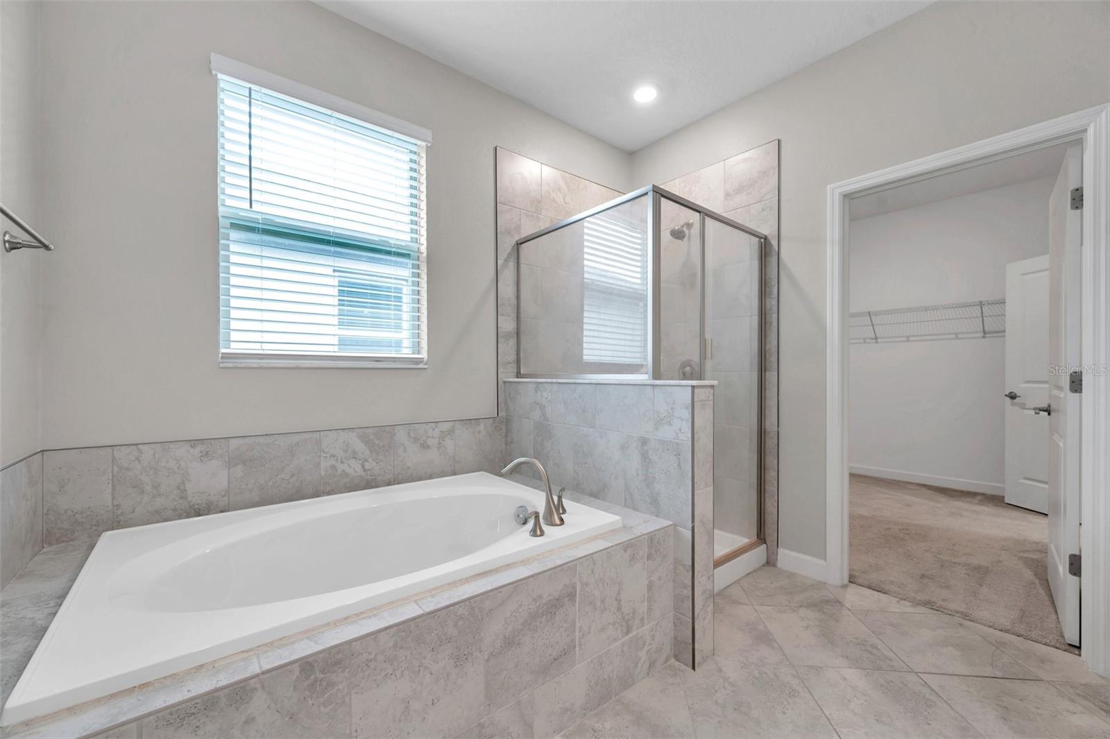 Image 22 of 34 For 11412 Freshwater Ridge Drive