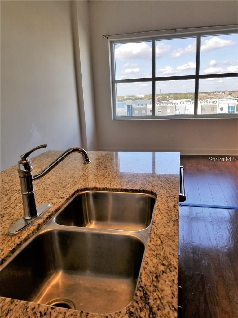 Image 3 of 15 For 1208 Kennedy Boulevard 825e