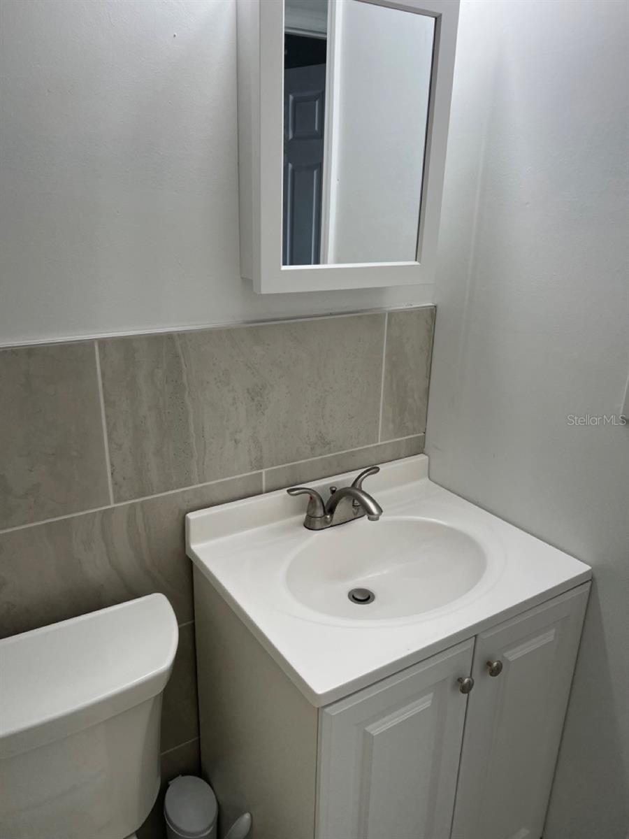 Image 5 of 7 For 521 88th Avenue N