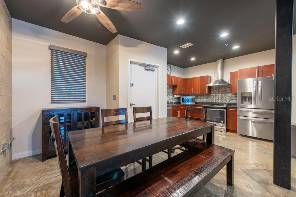 Image 22 of 57 For 5008 Macdill Avenue 10