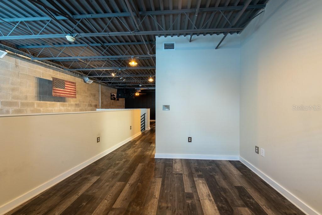 Image 32 of 57 For 5008 Macdill Avenue 10