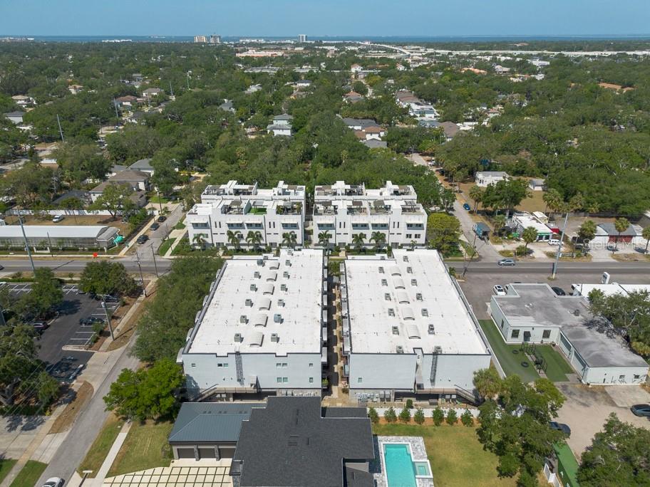 Image 53 of 57 For 5008 Macdill Avenue 10