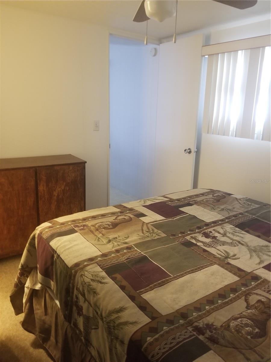 Image 17 of 27 For 11211 101st Way 123