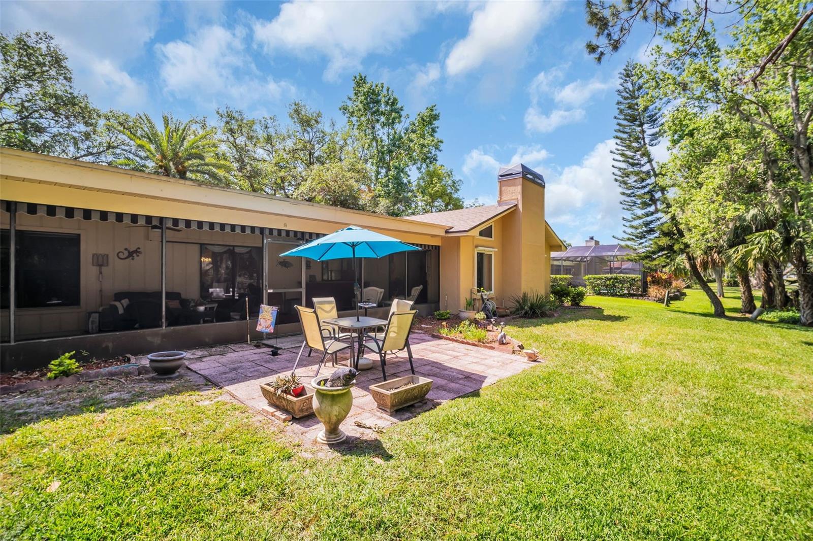 Image 41 of 56 For 495 Palmdale Drive