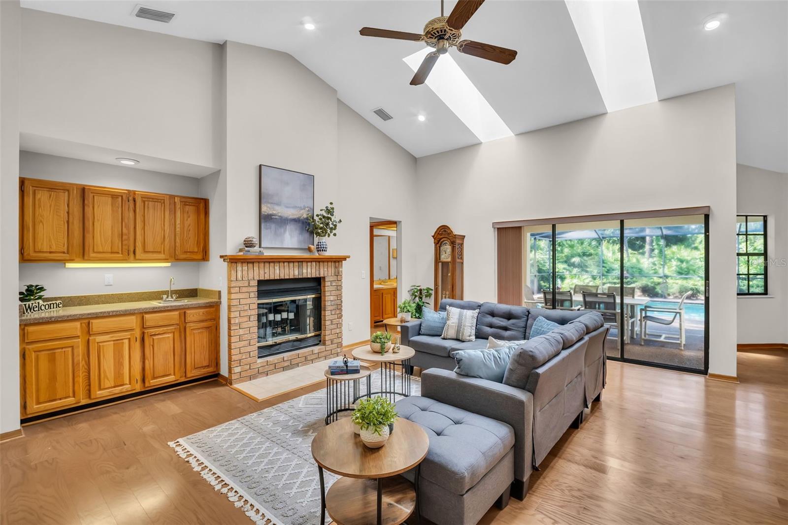 Image 14 of 62 For 10 Greenhaven Circle