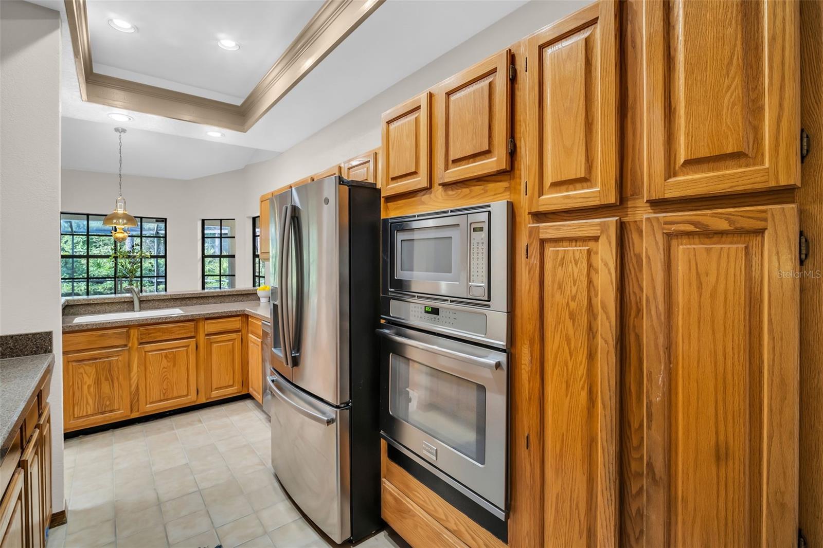 Image 9 of 62 For 10 Greenhaven Circle