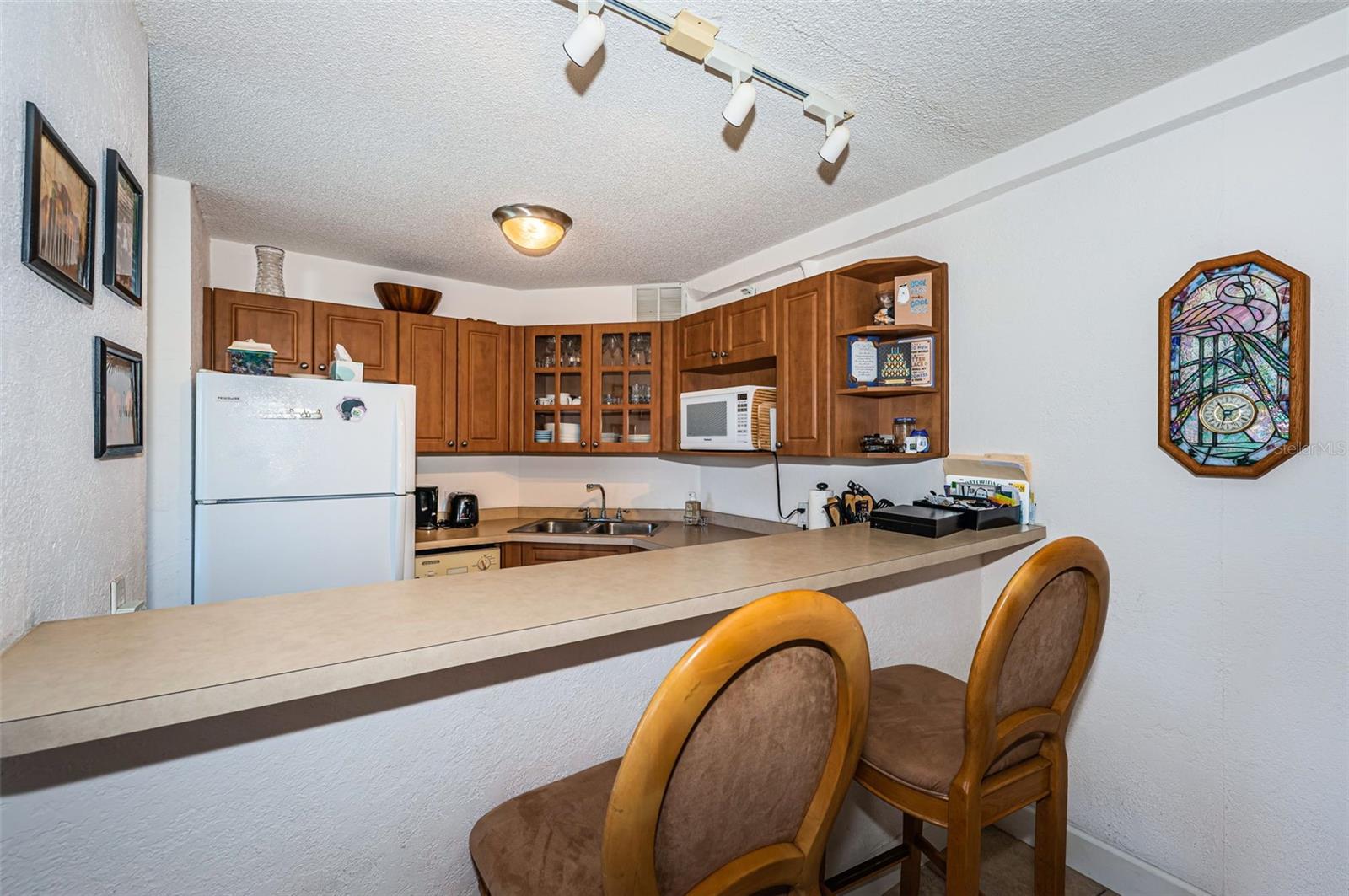 Image 11 of 47 For 3315 58th Avenue S 509