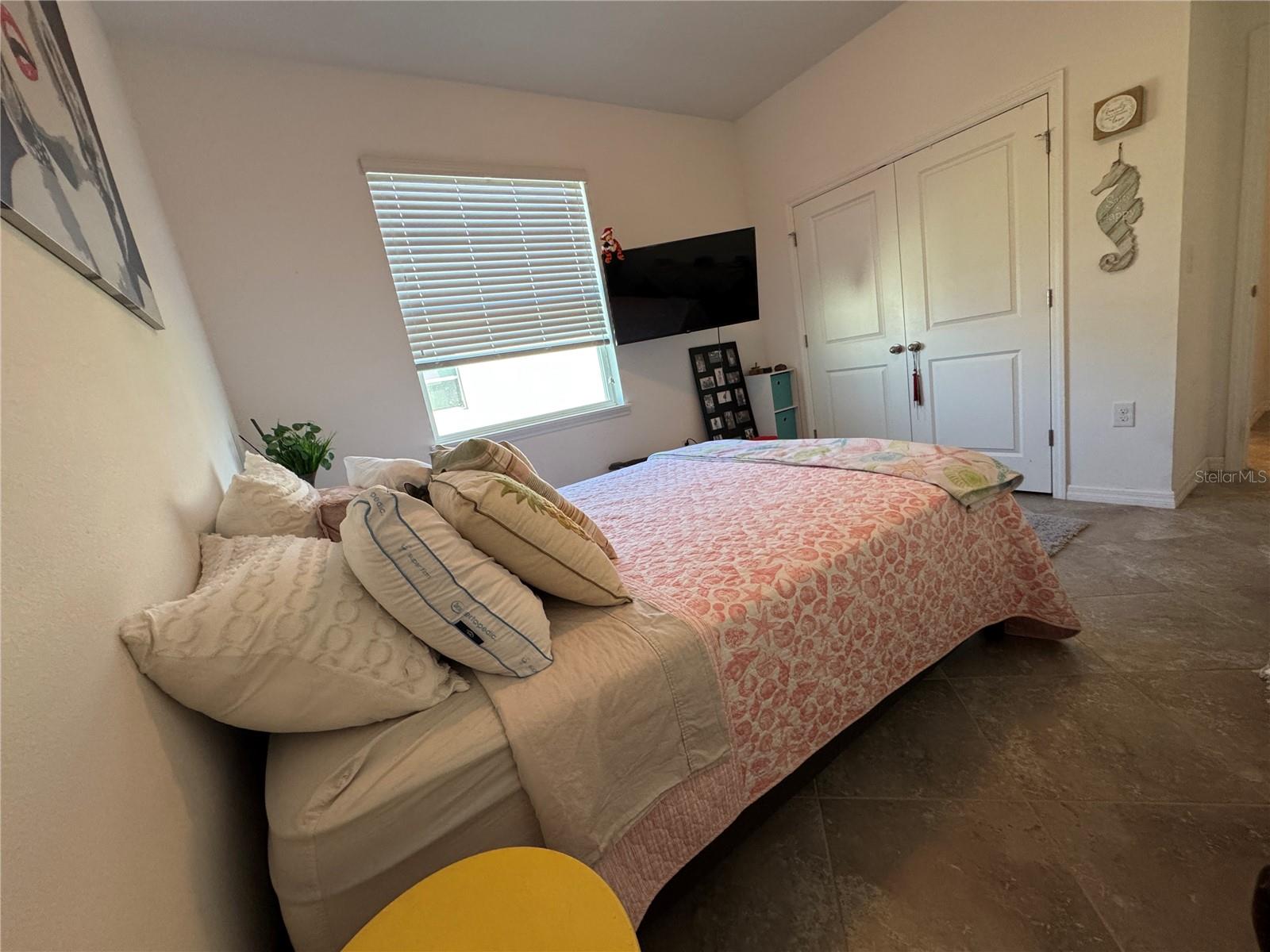 Image 4 of 23 For 420 Grand Vista Boulevard