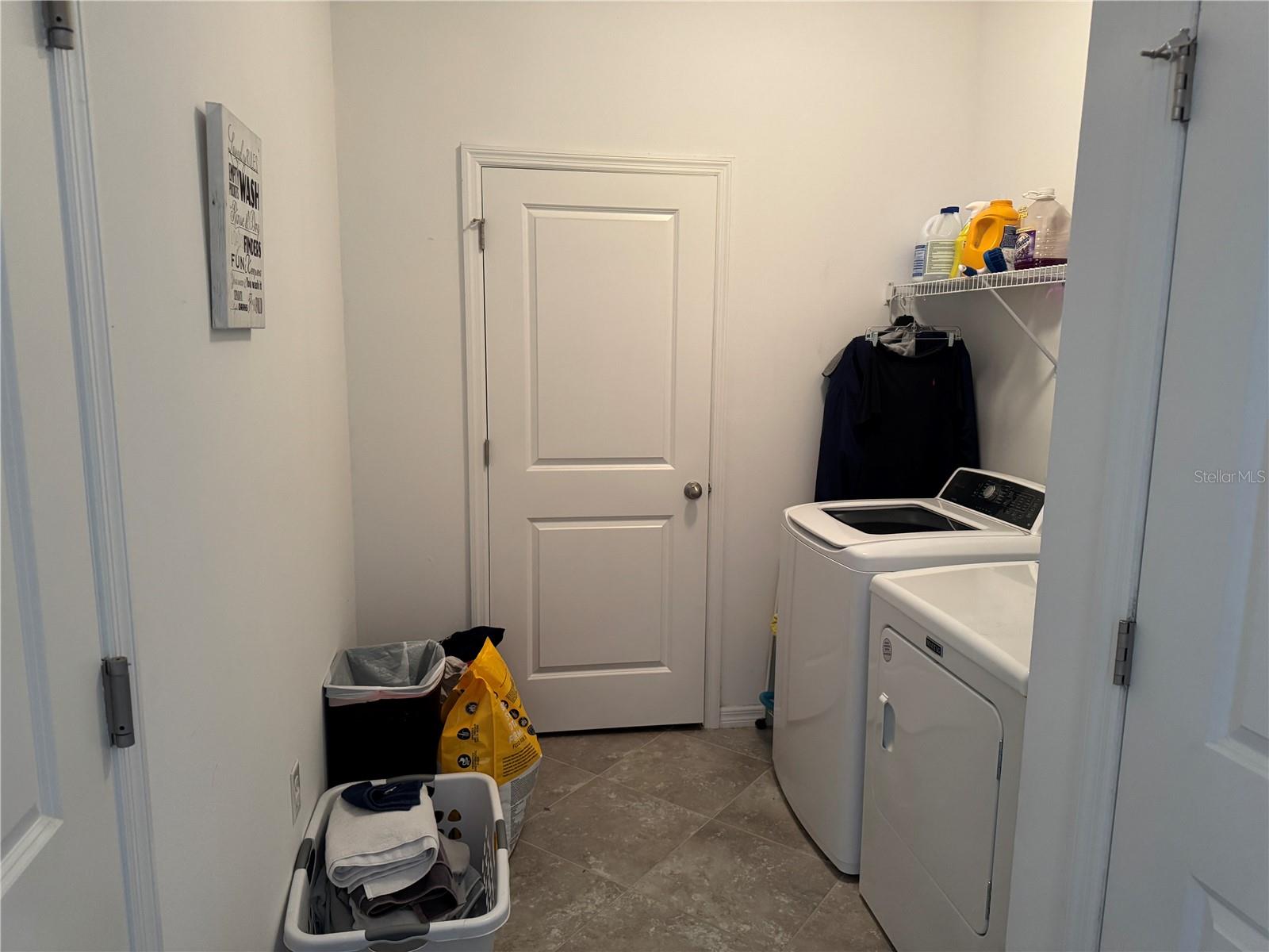 Image 8 of 23 For 420 Grand Vista Boulevard