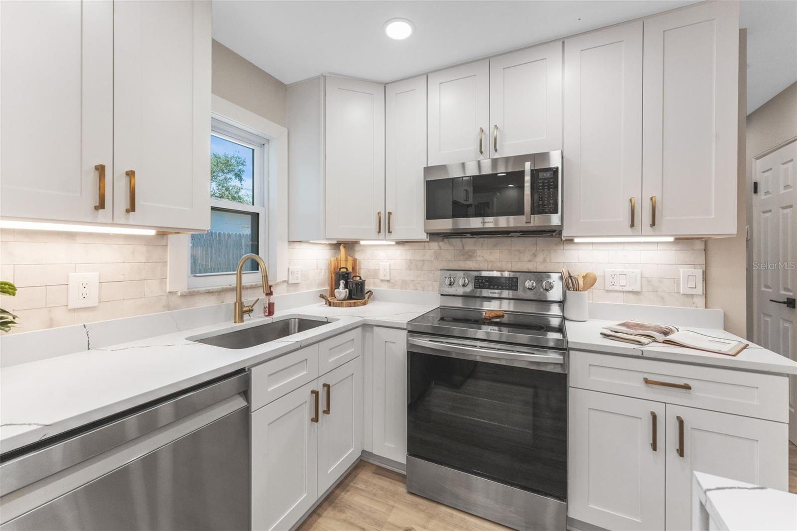 Image 12 of 42 For 7494 7th Street N