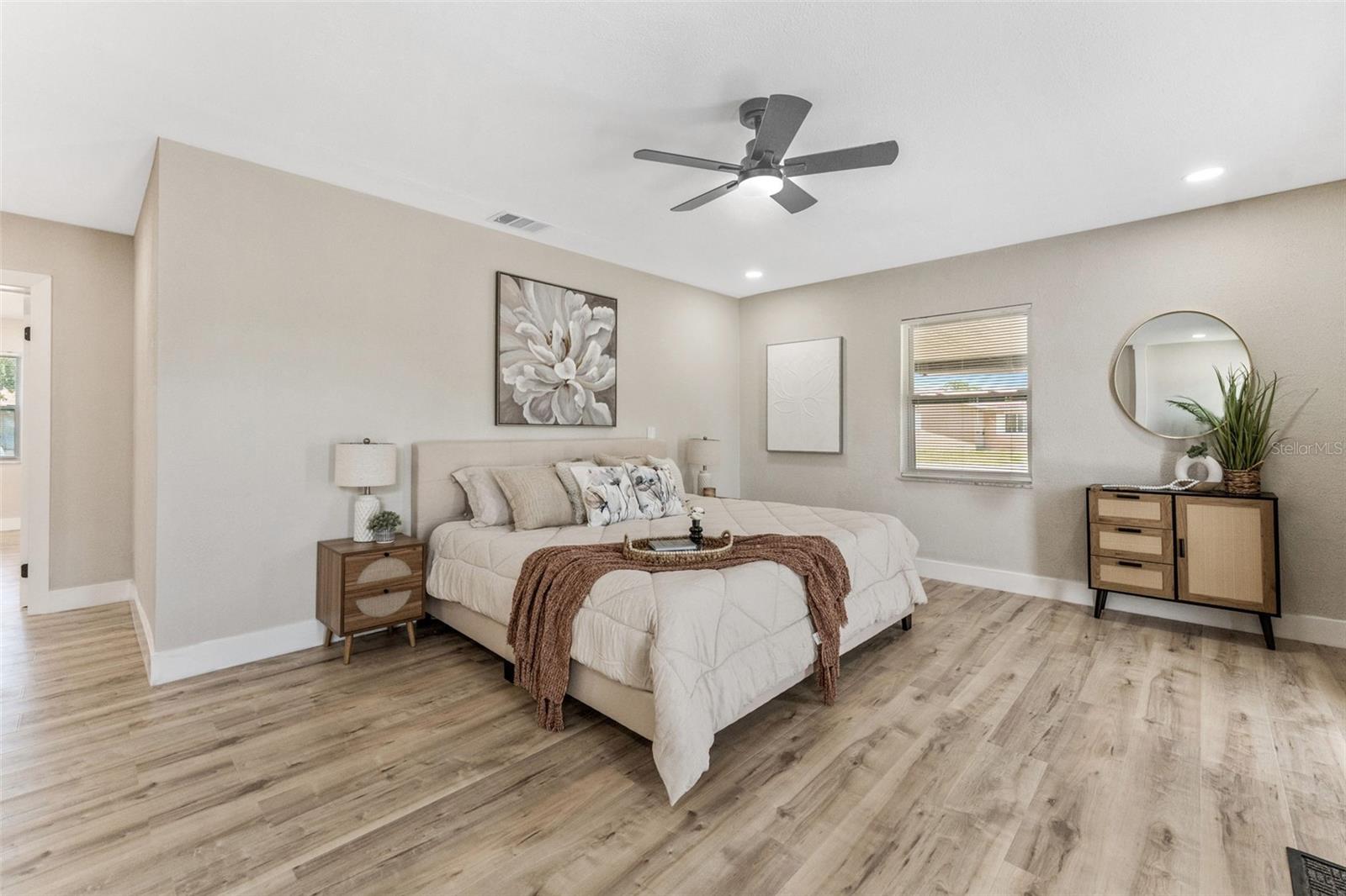 Image 16 of 42 For 7494 7th Street N