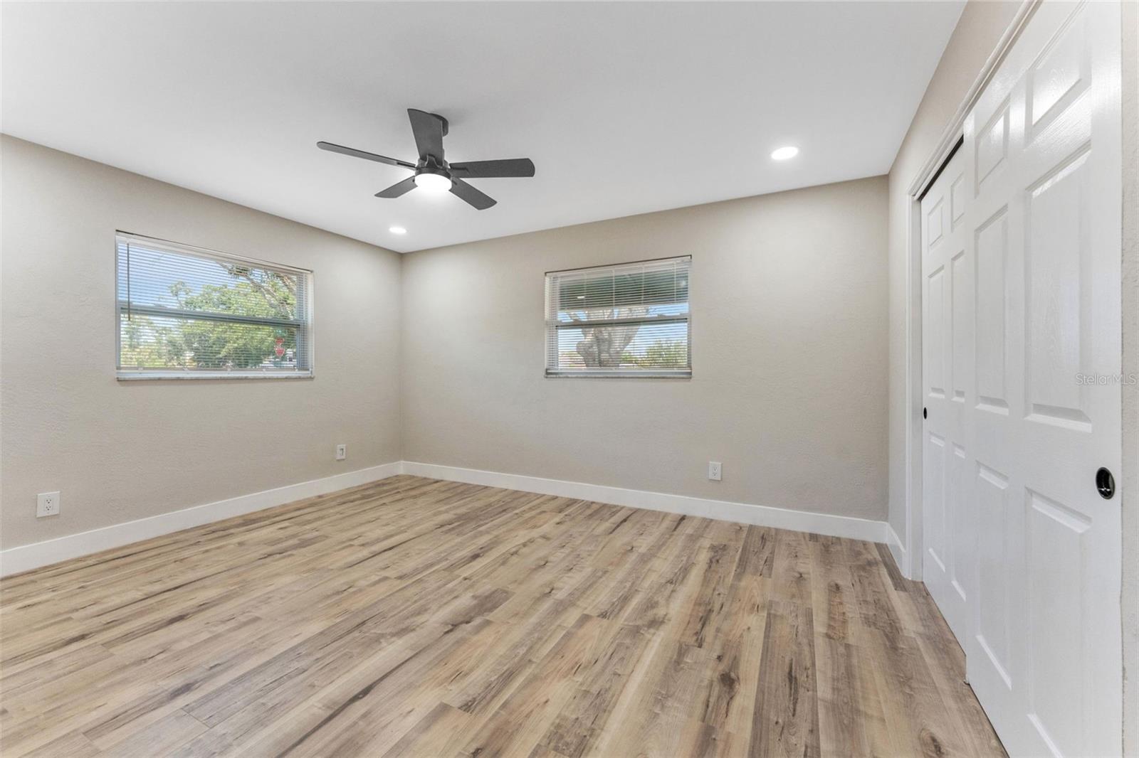 Image 21 of 42 For 7494 7th Street N