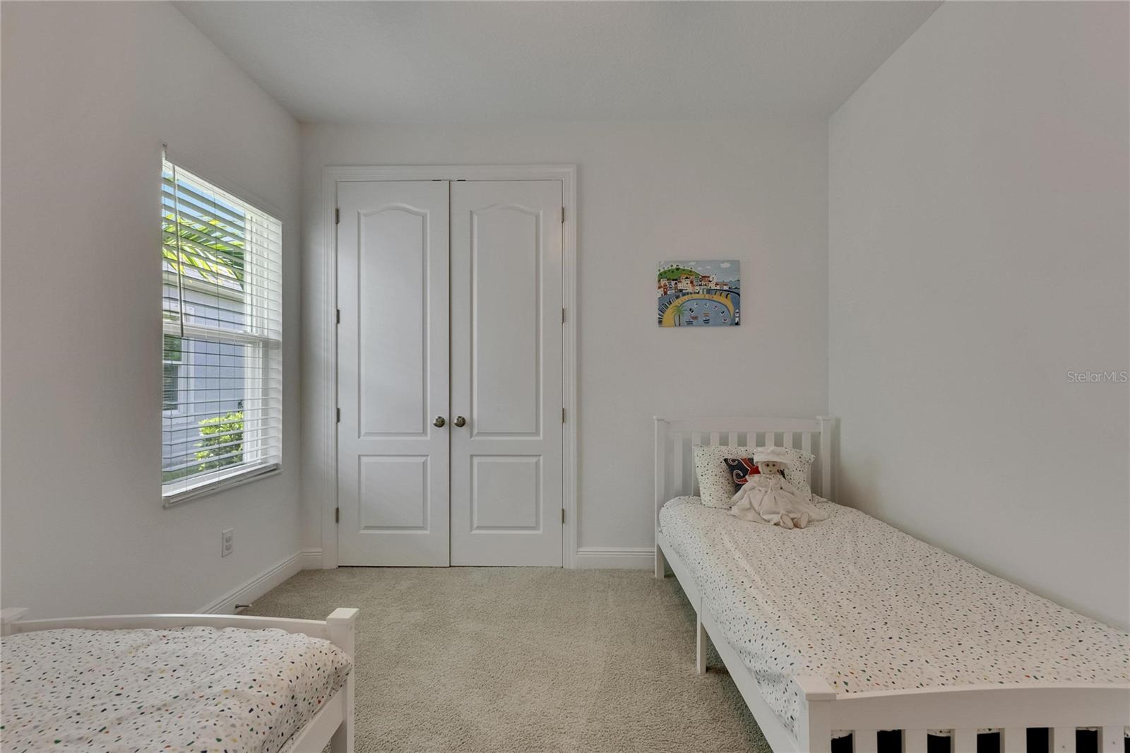 Image 26 of 100 For 5814 Silver Sun Drive