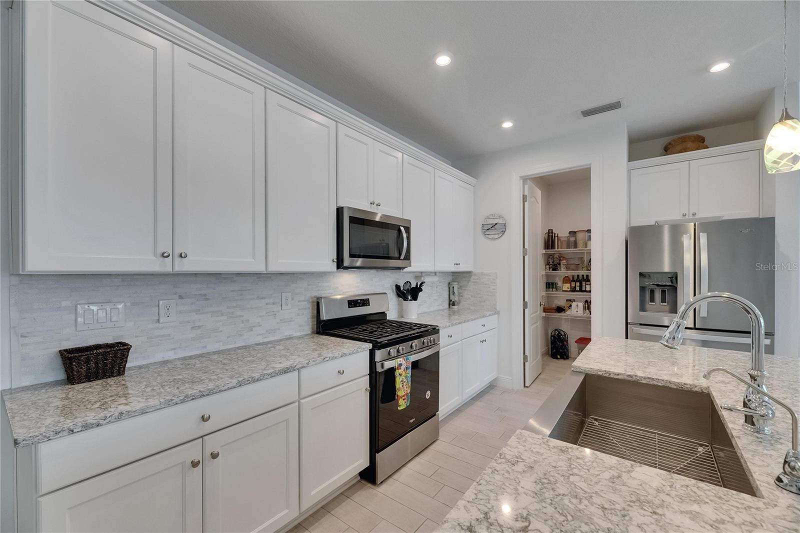 Image 35 of 100 For 5814 Silver Sun Drive