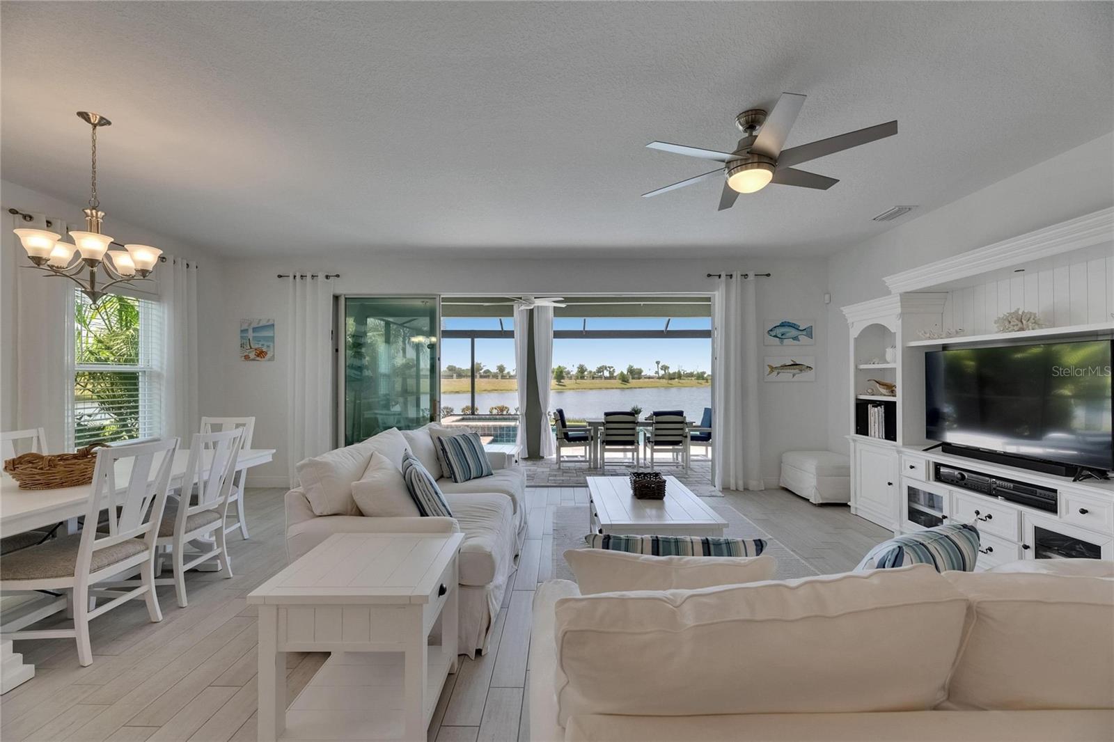 Image 43 of 100 For 5814 Silver Sun Drive