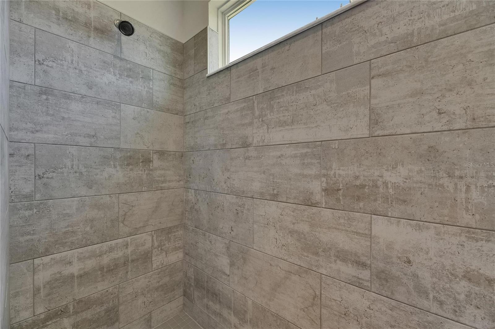 Image 53 of 100 For 5814 Silver Sun Drive