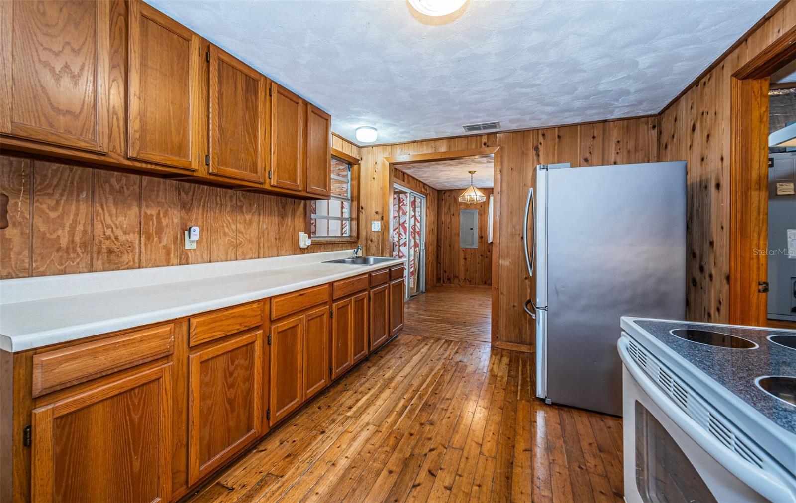 Image 15 of 49 For 6423 Bass Road