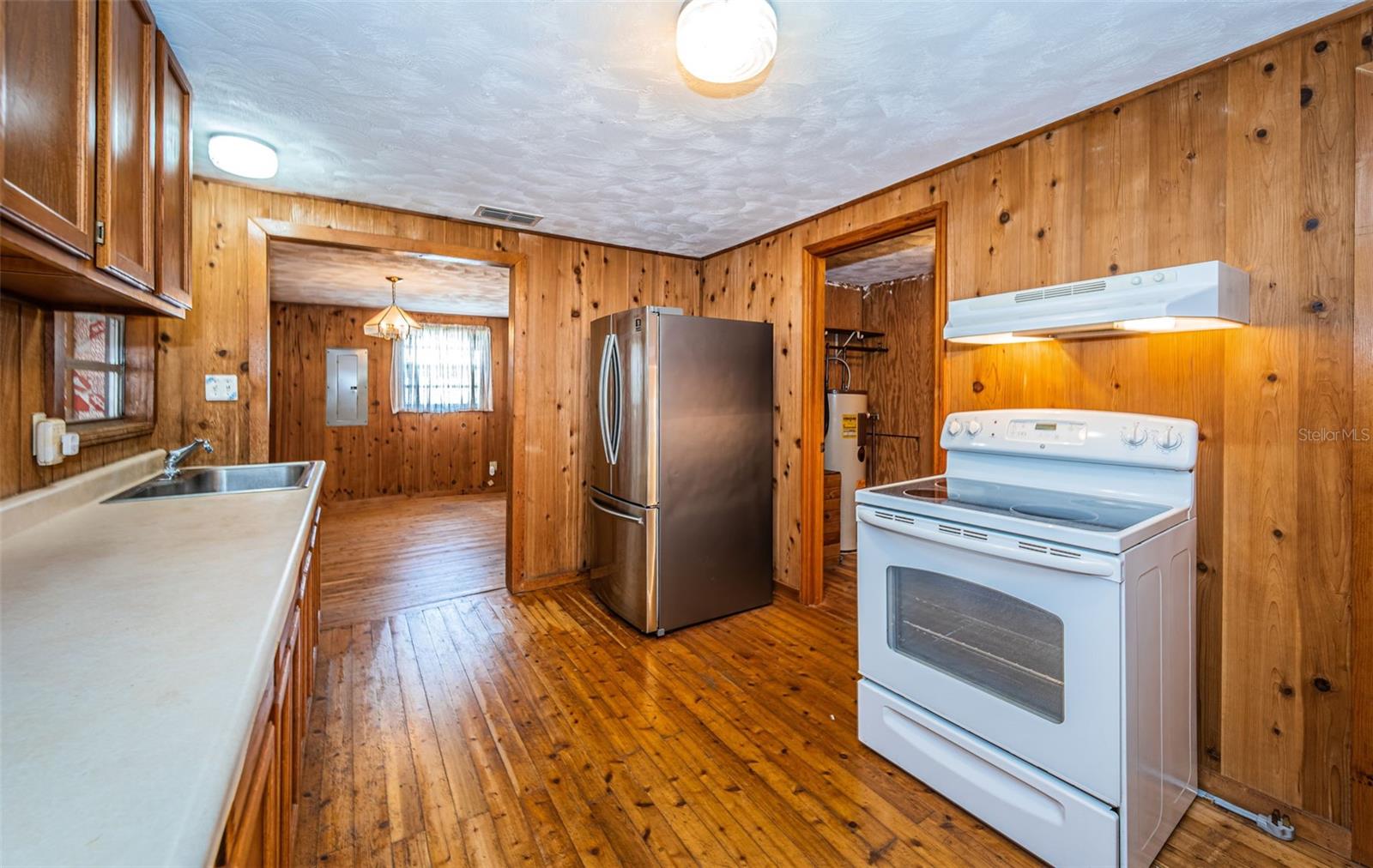 Image 16 of 49 For 6423 Bass Road