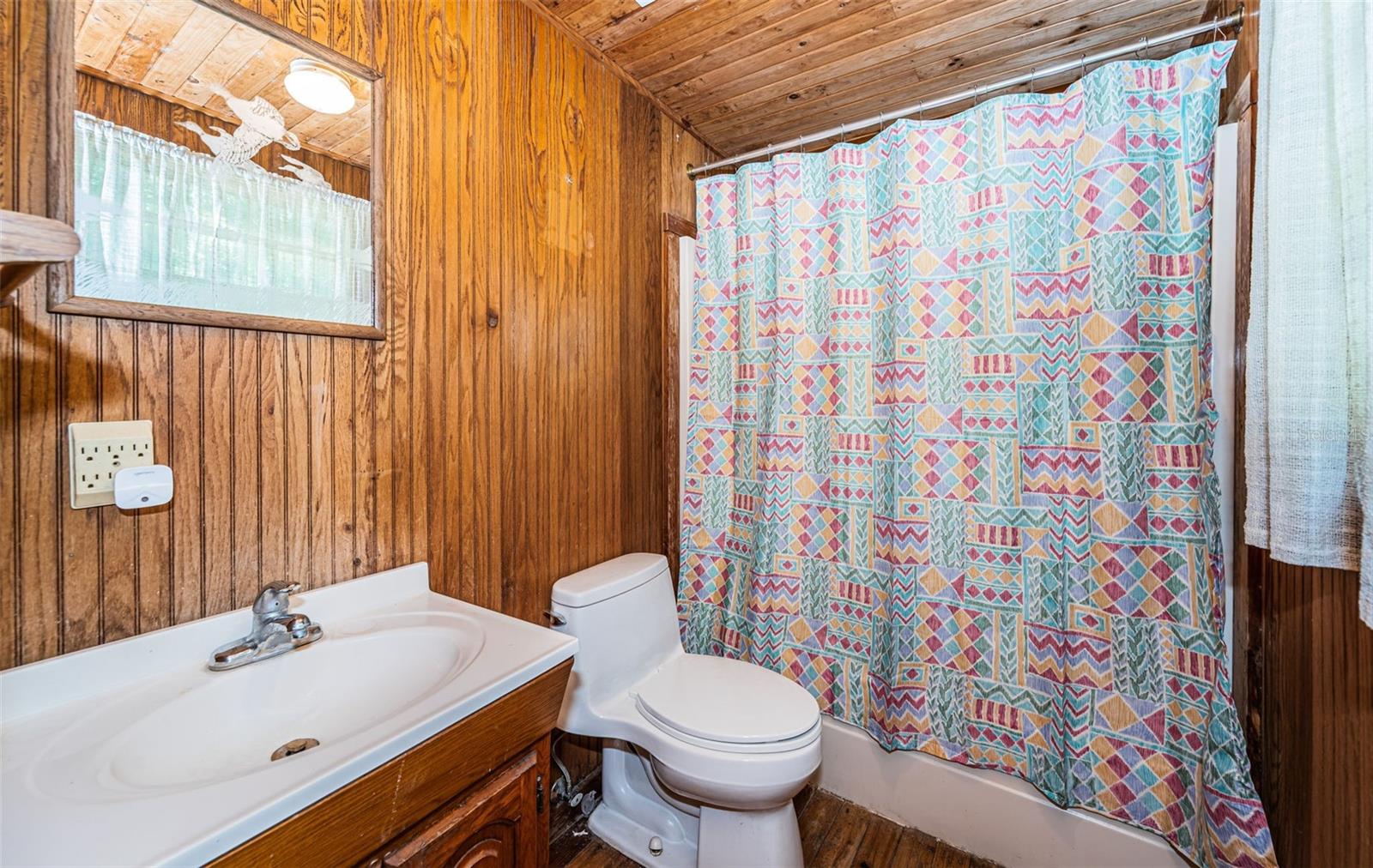 Image 21 of 49 For 6423 Bass Road