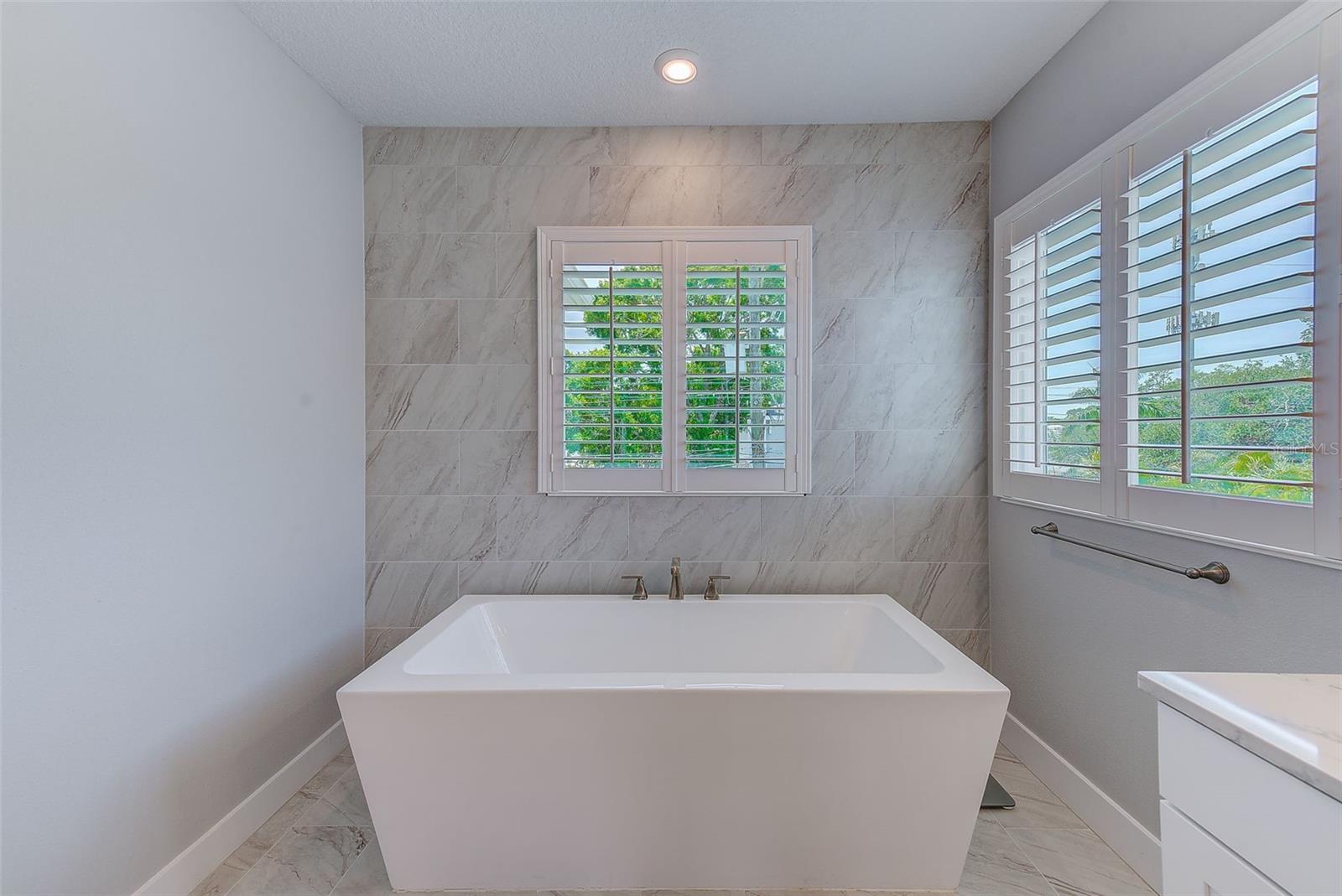 Image 31 of 62 For 4710 El Prado Boulevard