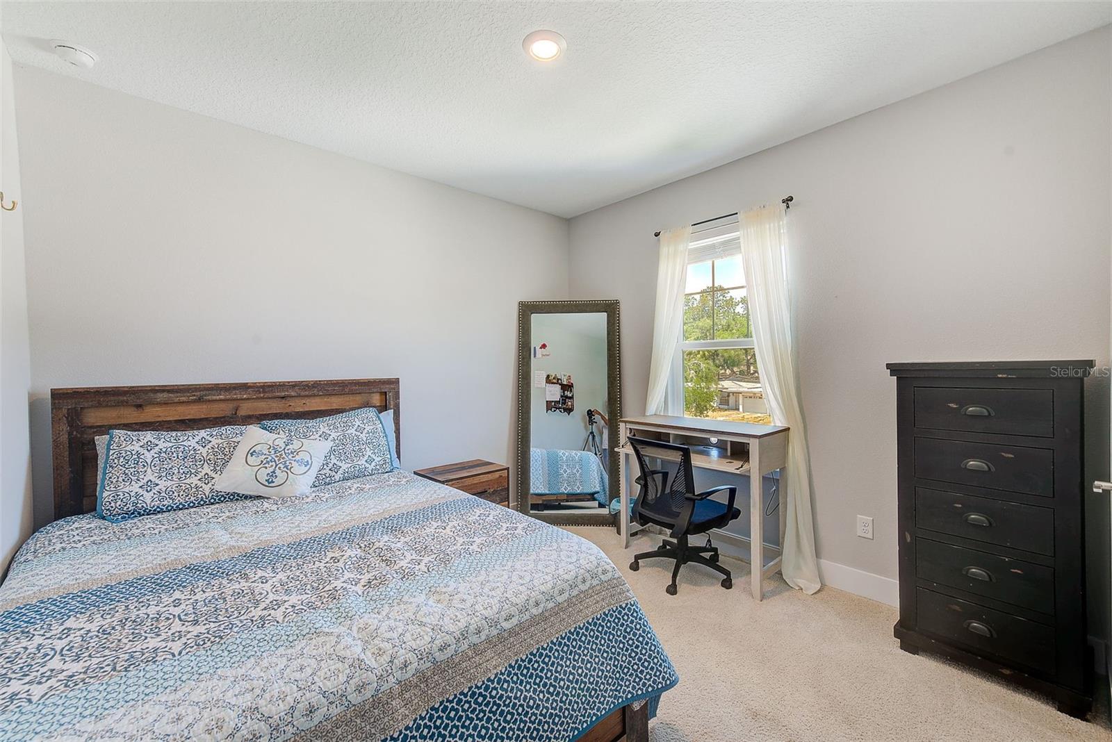 Image 41 of 62 For 4710 El Prado Boulevard