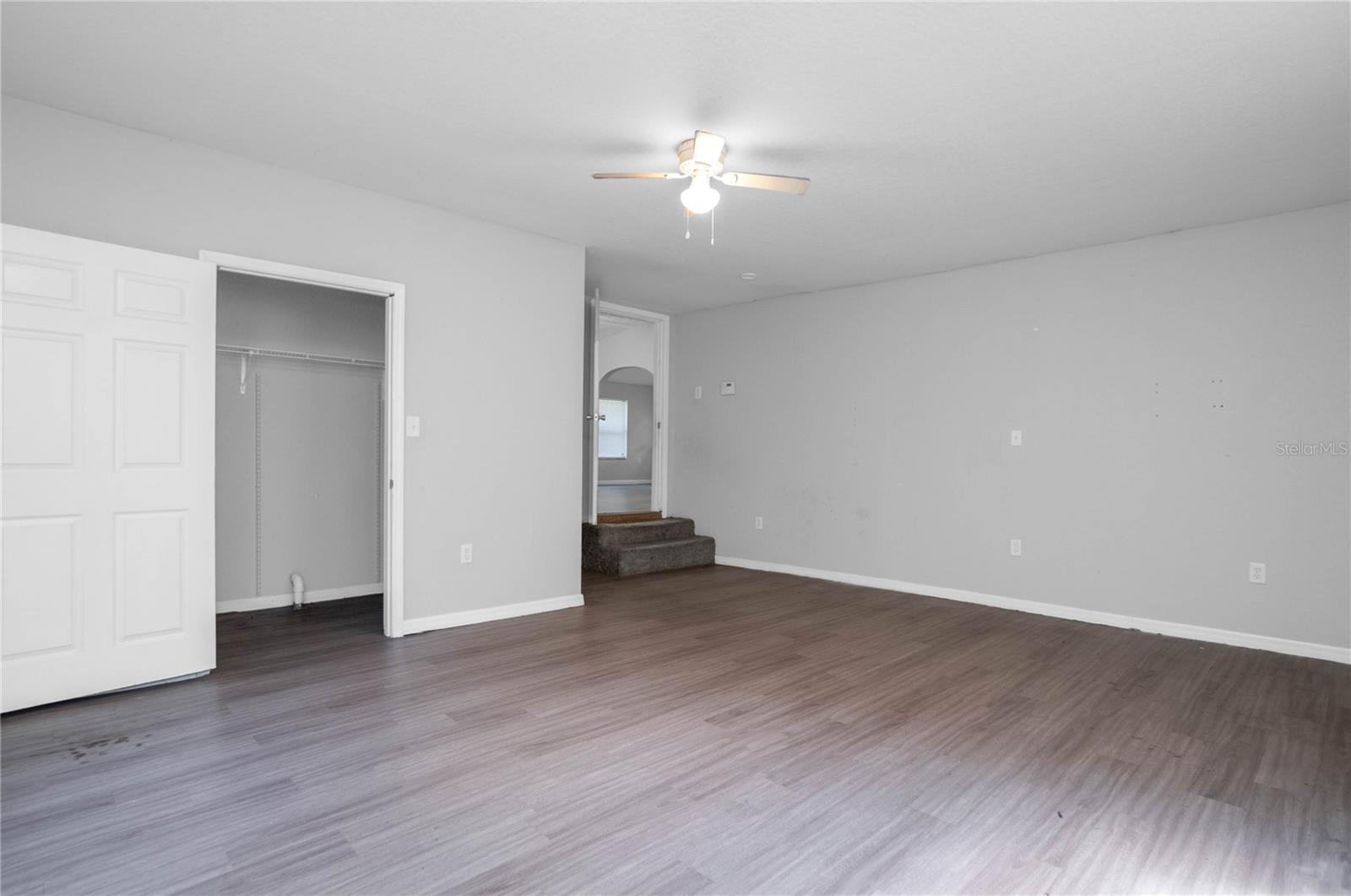 Image 19 of 27 For 7211 & 0 Sunnyside Drive