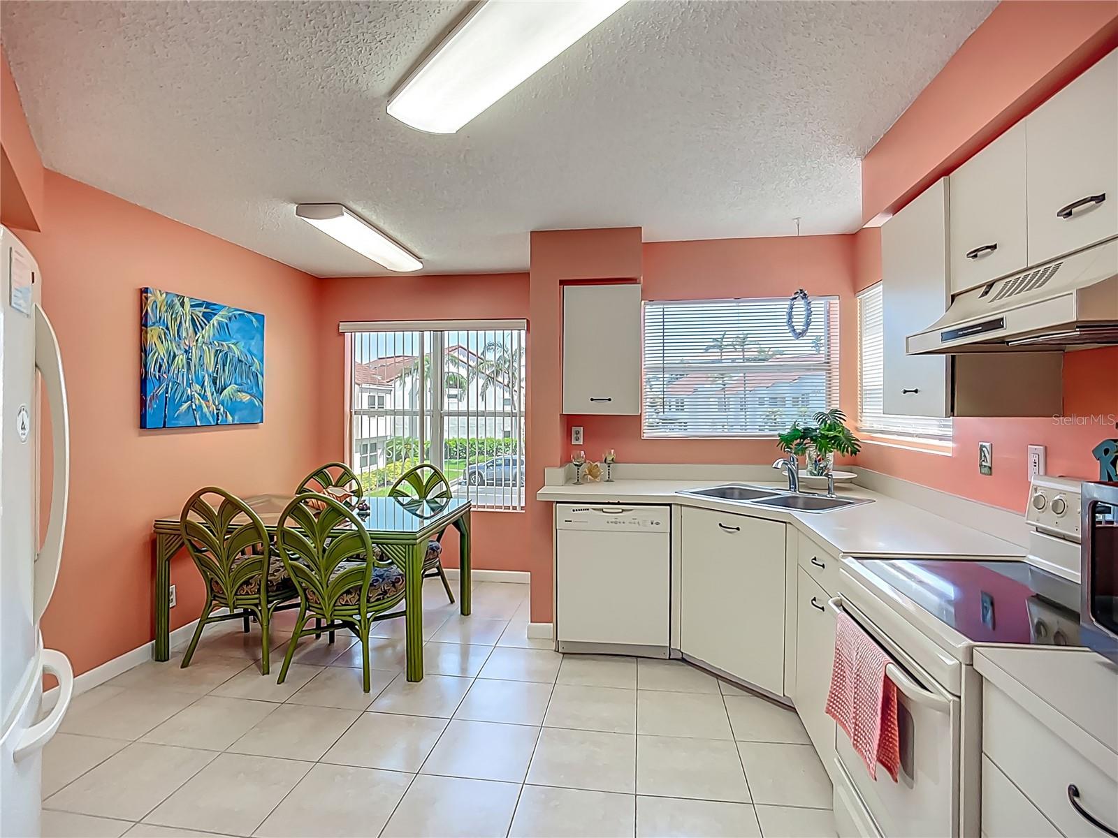 Image 5 of 39 For 6059 Bahia Del Mar Boulevard 235