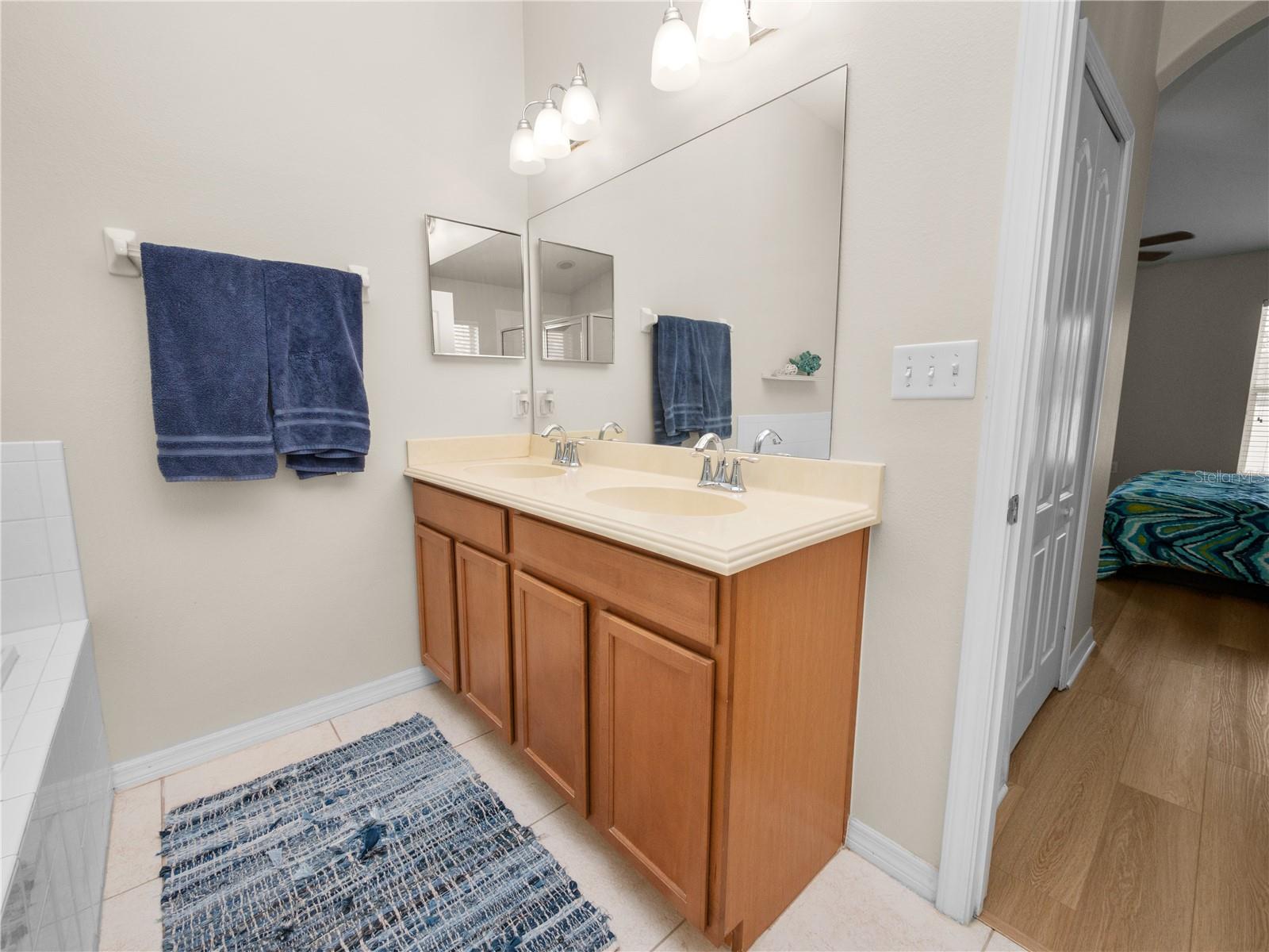 Image 11 of 22 For 4662 Harts Brook Lane