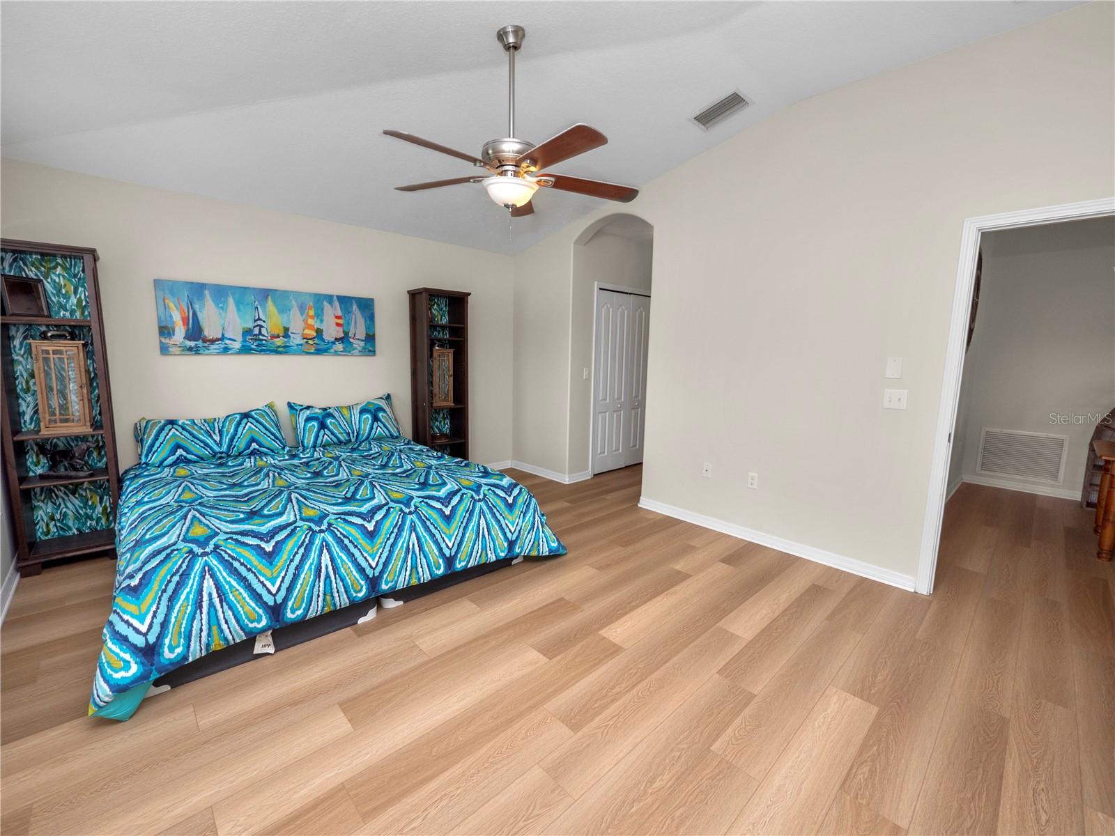 Image 9 of 22 For 4662 Harts Brook Lane