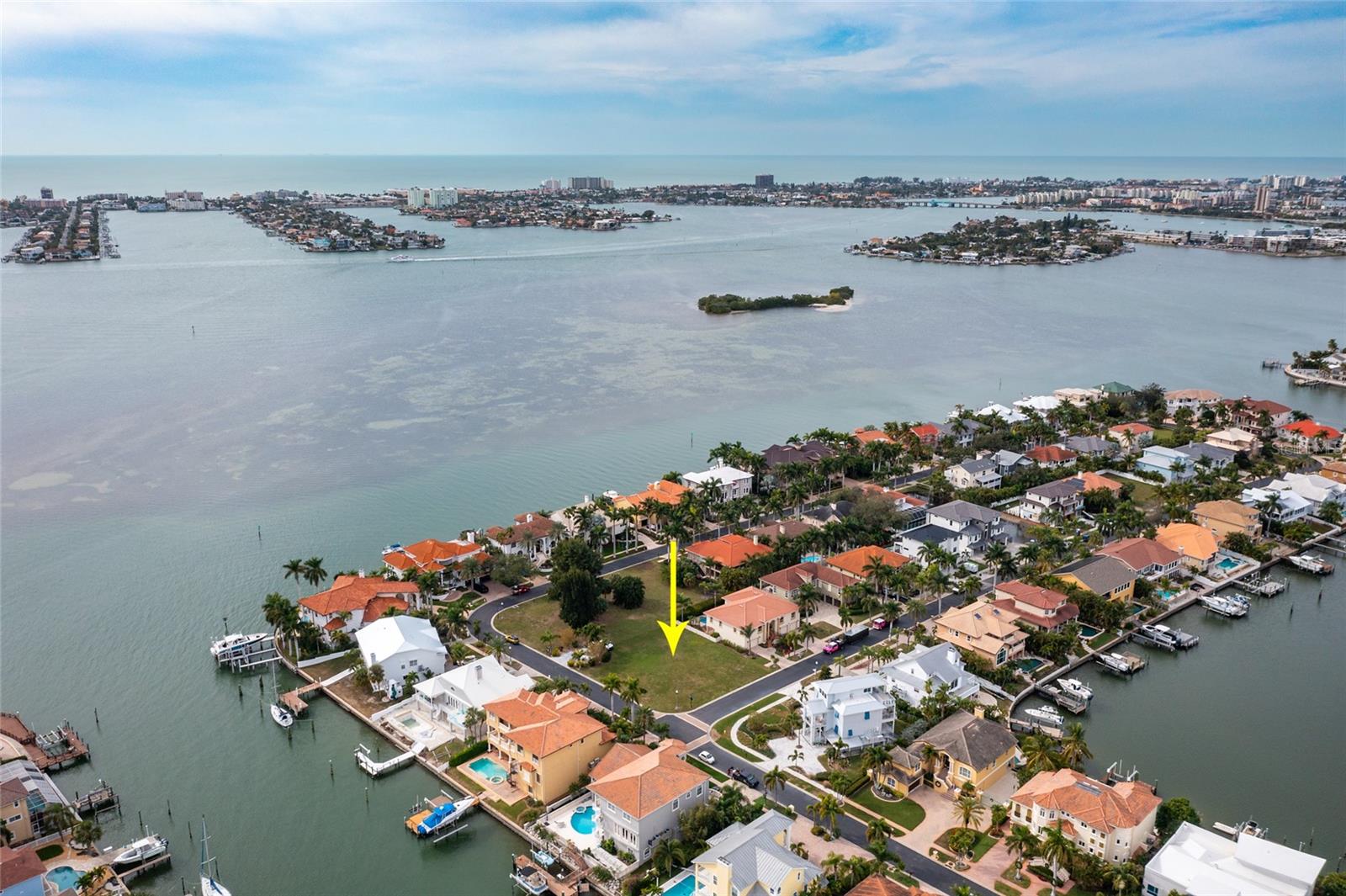 Details for Kipps Colony Drive E, ST PETERSBURG, FL 33707