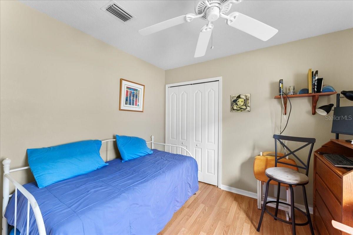 Image 28 of 48 For 7235 Sharpsburg Boulevard