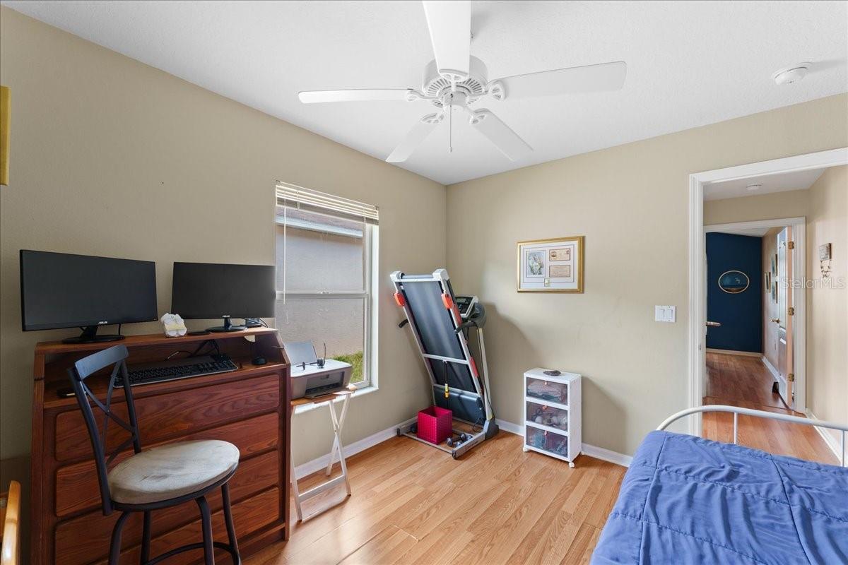 Image 29 of 48 For 7235 Sharpsburg Boulevard