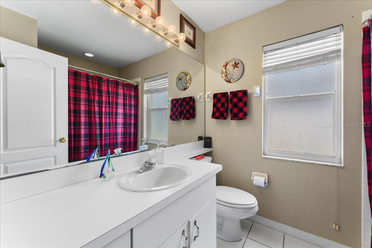 Image 35 of 48 For 7235 Sharpsburg Boulevard