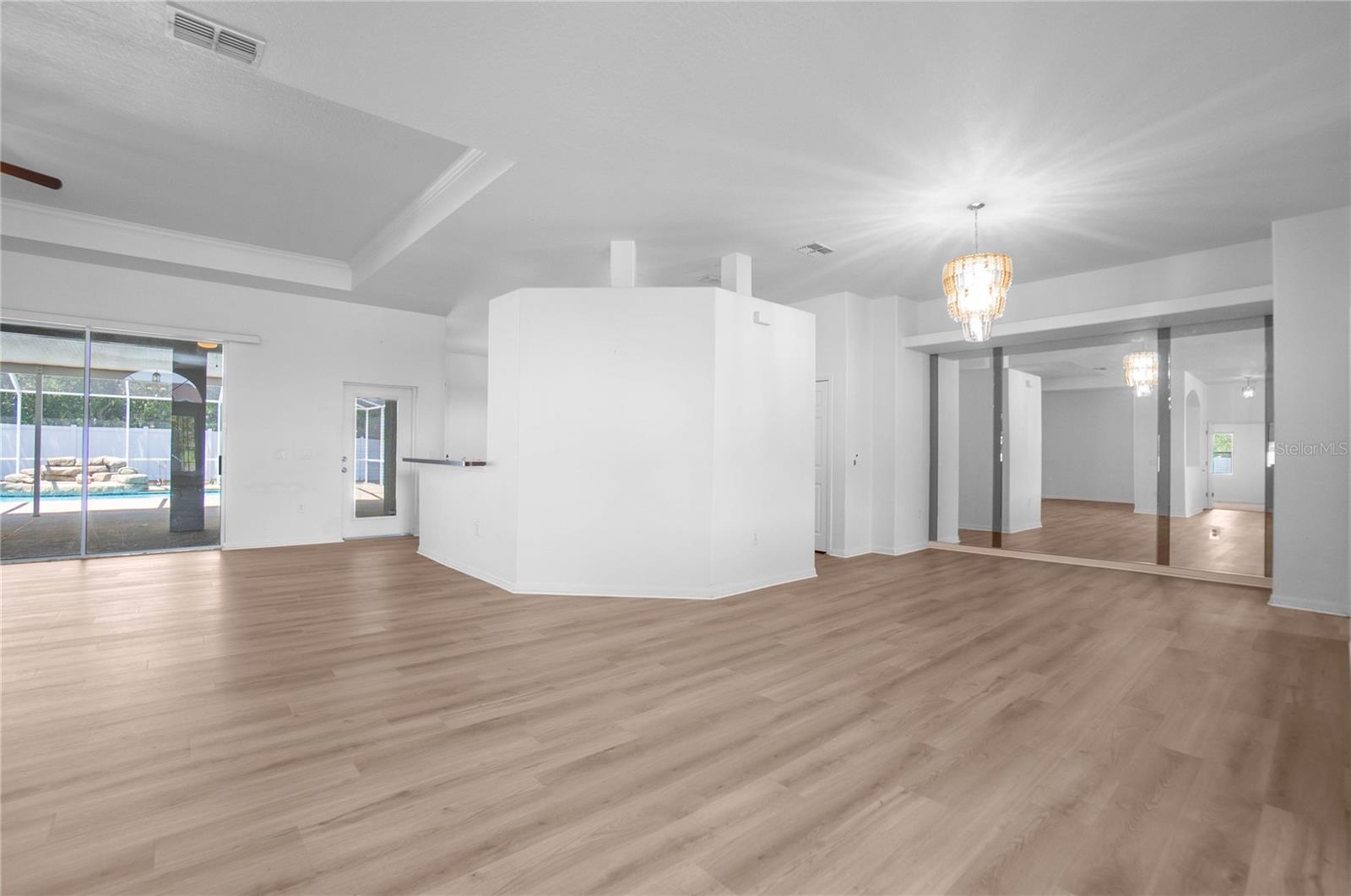Image 9 of 62 For 7285 Nightwalker Road