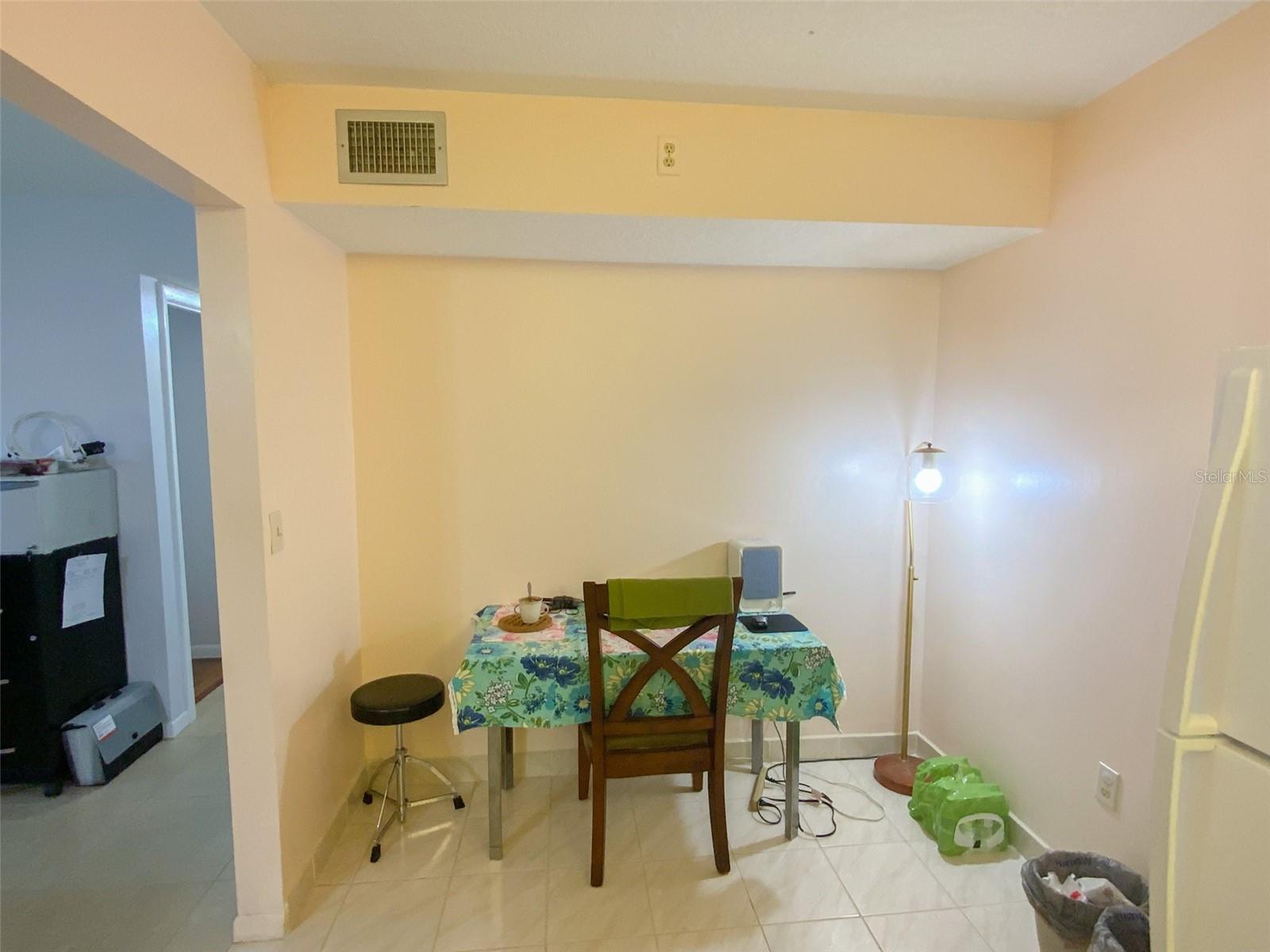 Image 11 of 30 For 2643 Pine Ridge Way S A1