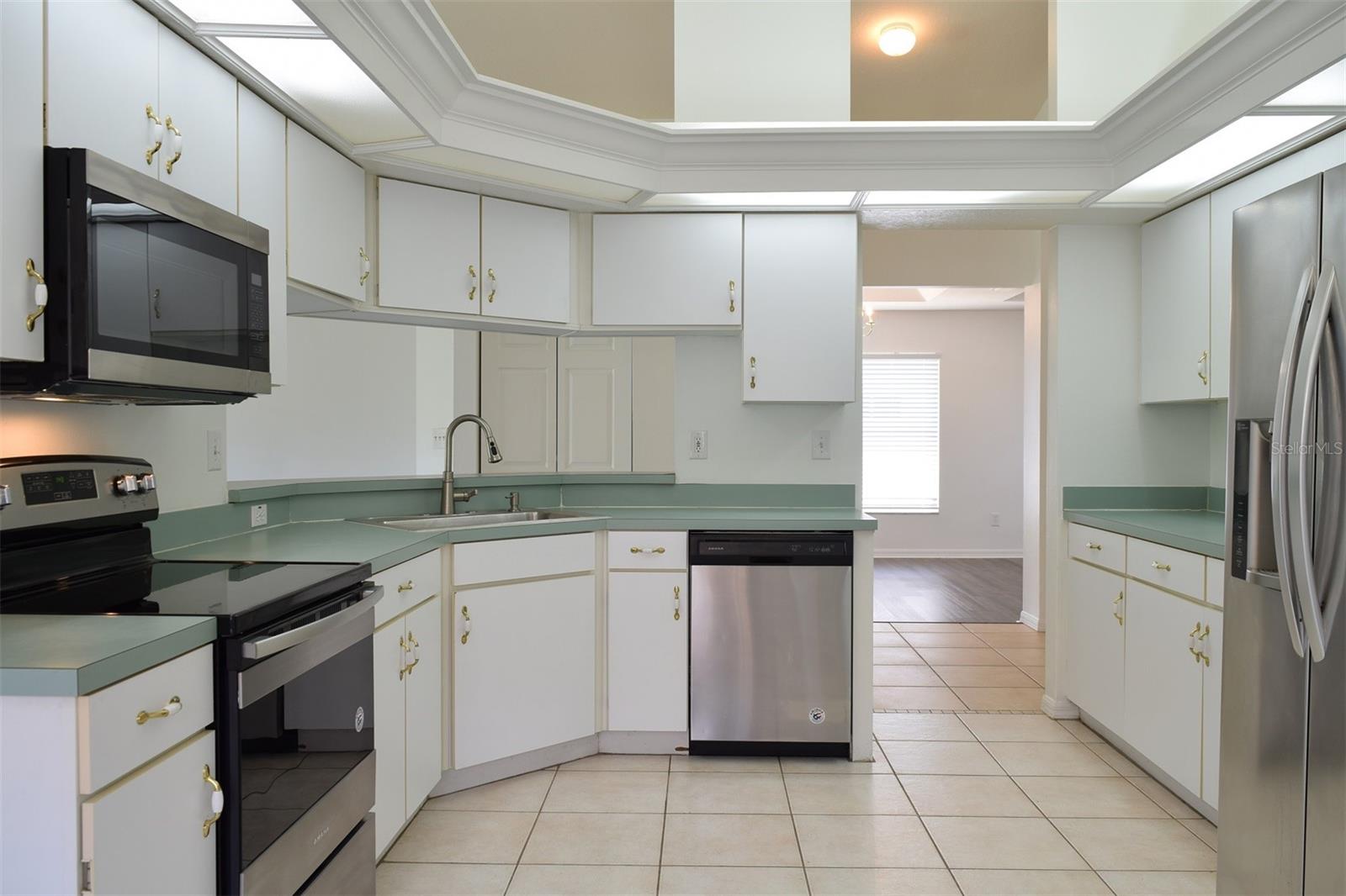 Image 10 of 25 For 1646 Wakefield Drive