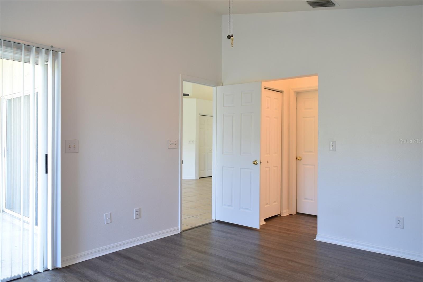 Image 15 of 25 For 1646 Wakefield Drive