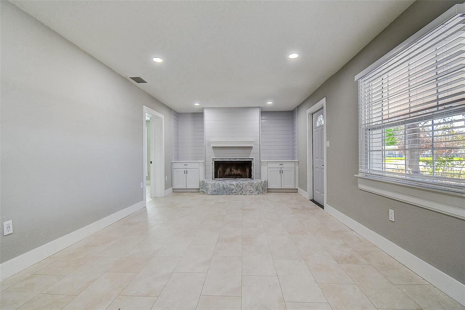 Image 15 of 42 For 8723 Magnolia Drive