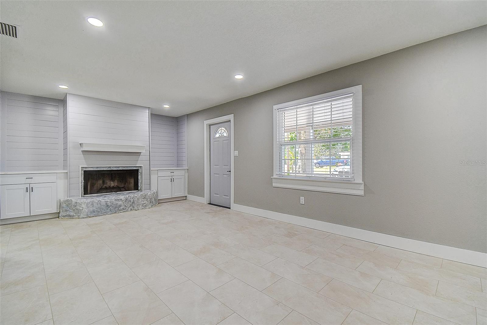 Image 5 of 42 For 8723 Magnolia Drive