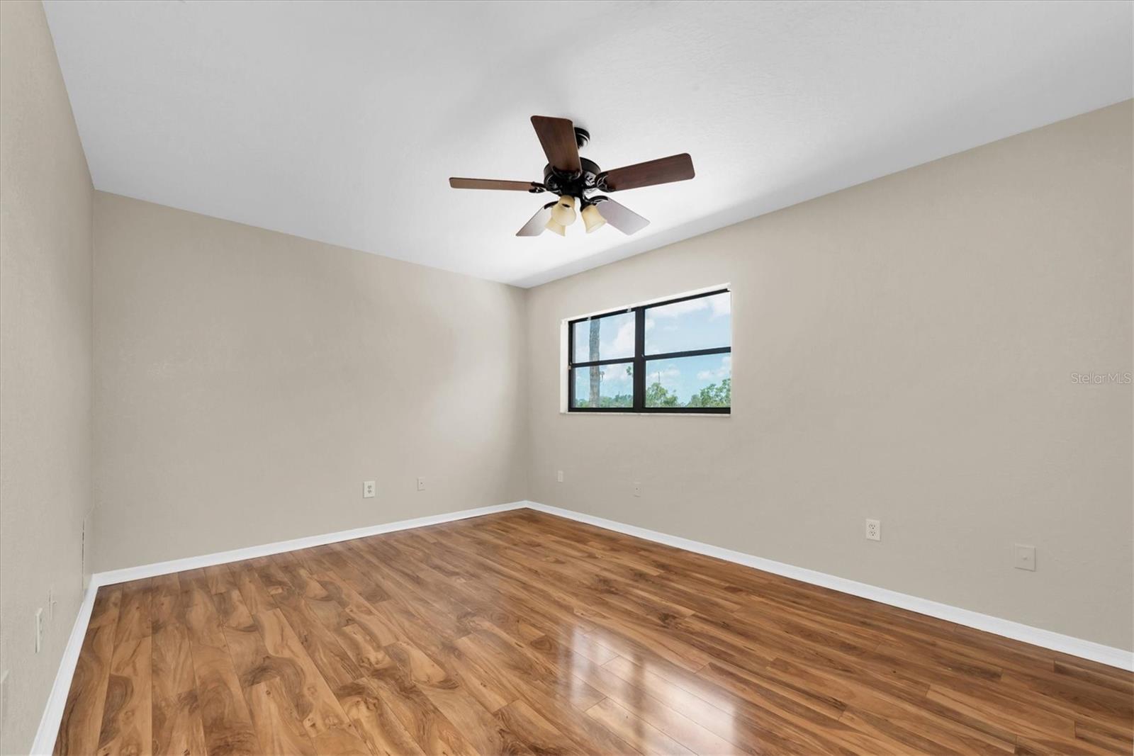 Image 23 of 44 For 6150 Gulfport Boulevard S 306