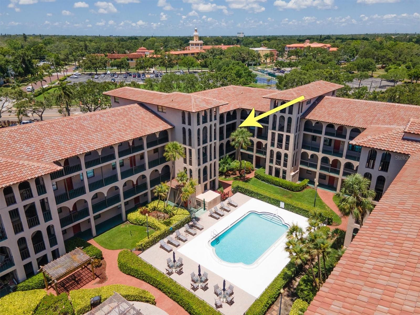 Image 3 of 44 For 6150 Gulfport Boulevard S 306