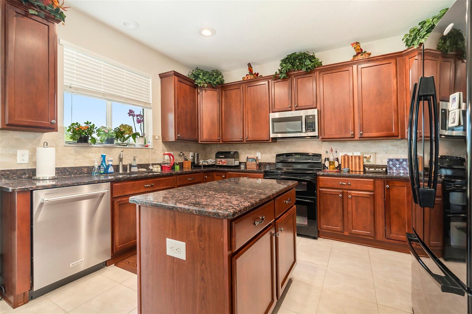 Image 13 of 32 For 20251 Ravens End Drive
