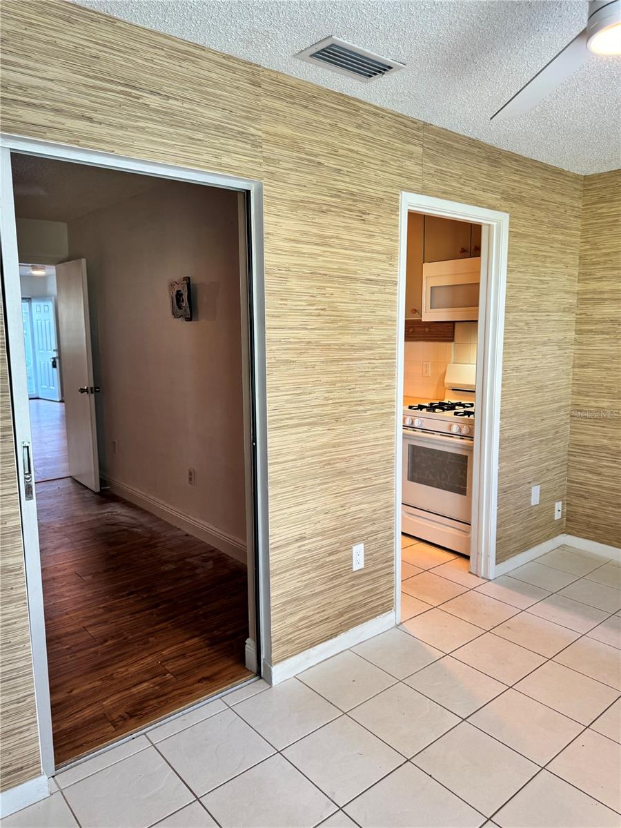 Image 13 of 25 For 5660 80th Street N C101